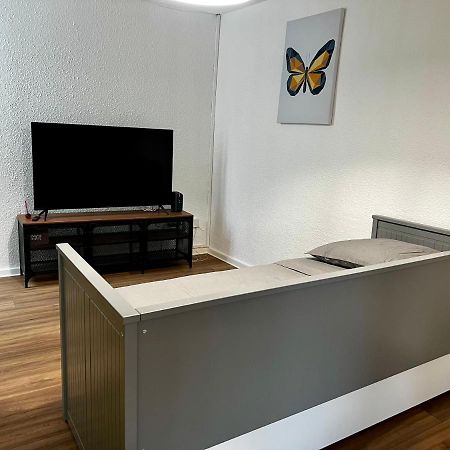 פרפיניין Appartements Rue Des Jardins מראה חיצוני תמונה