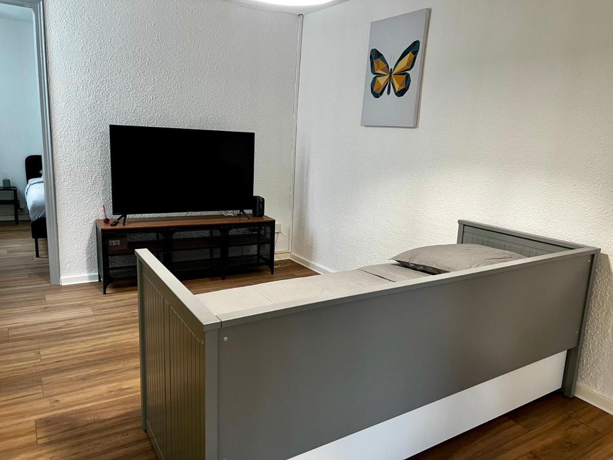 פרפיניין Appartements Rue Des Jardins מראה חיצוני תמונה